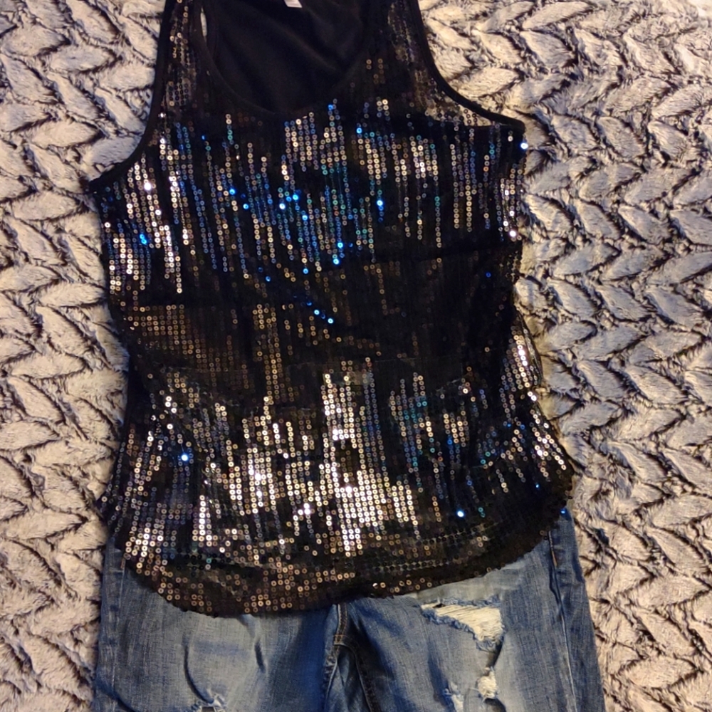 Xhilaration L Sequined black and silver Tank Top